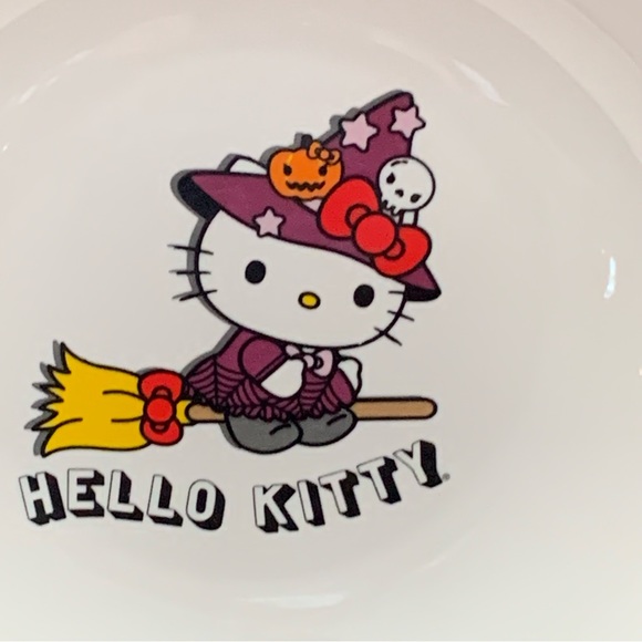 Hello Kitty Witch on Broom 46oz Ceramic Halloween Bowl - Stars Pumpkin Skull - Picture 2 of 9